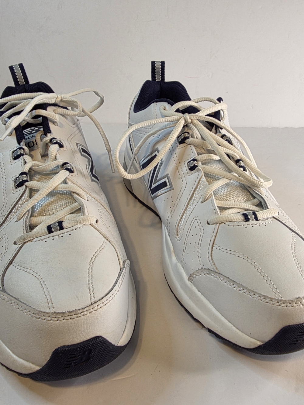 New Balance Men's Cream/Navy Athletic Sneakers
